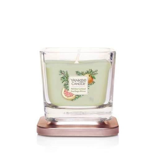 Yankee Candle Elevation Collection - Holiday Garland - Small 1-Wick Square Candle